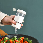 Press-tüüpi kvantitatiivne soolaloksutaja iga pressiga 2g läbipaistev maitseainepudel 140 ml suletud disainiga niiskuskindel tolmukindel