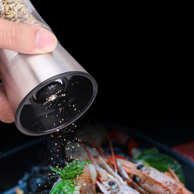 Roostevabast terasest vürtside soola- ja pipraveski köök kaasaskantavad purgimahutid käsitsi toit ürdiveskid vidinapudel