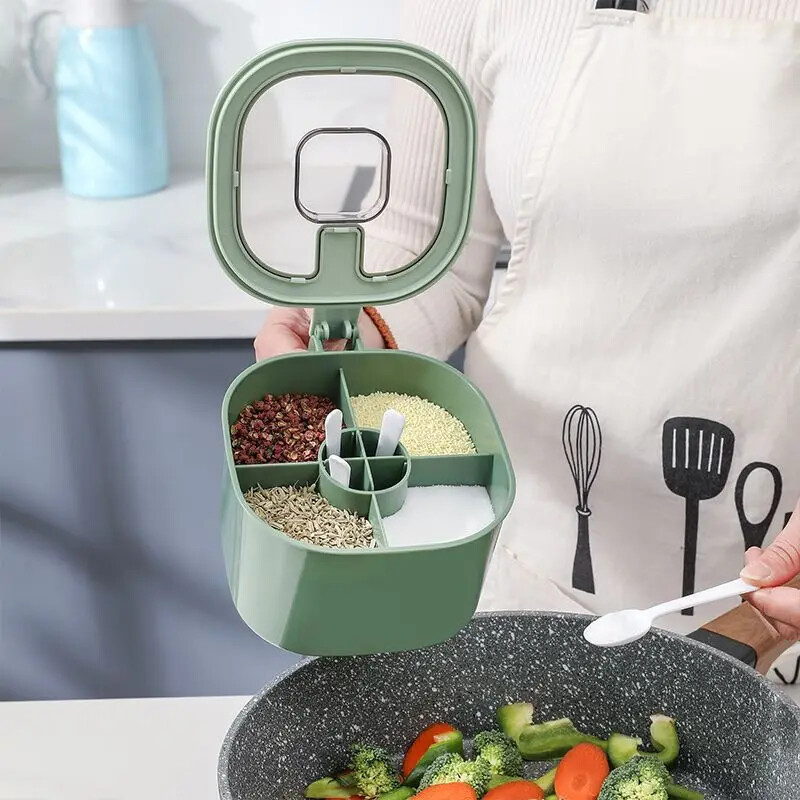 4 viename prieskonių stiklainio prieskonių dėžutė su šaukštu kelių skyrių druskos pipirų prieskonių prieskonių talpykla Stiklainiai Puodai Virtuvės priedai