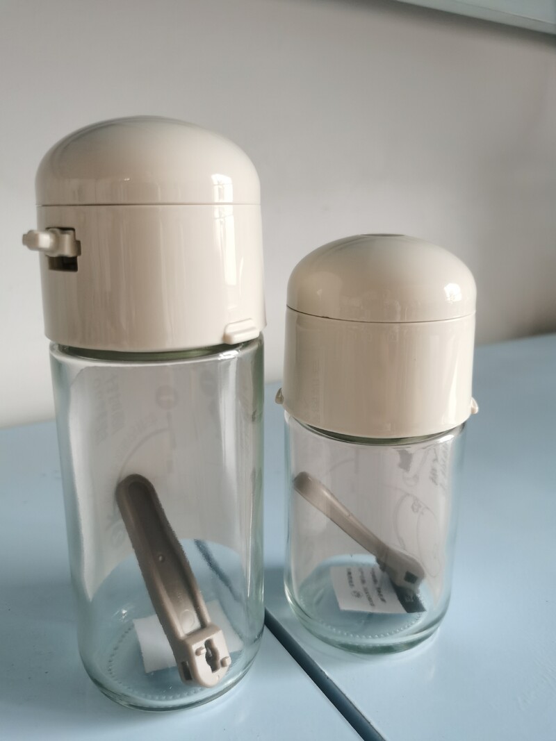 180/250 ml Kiekybinis tikslus 0,5 g druskos prieskonių talpyklos plaktuvas Good Helpler Virtuvės įrankiai