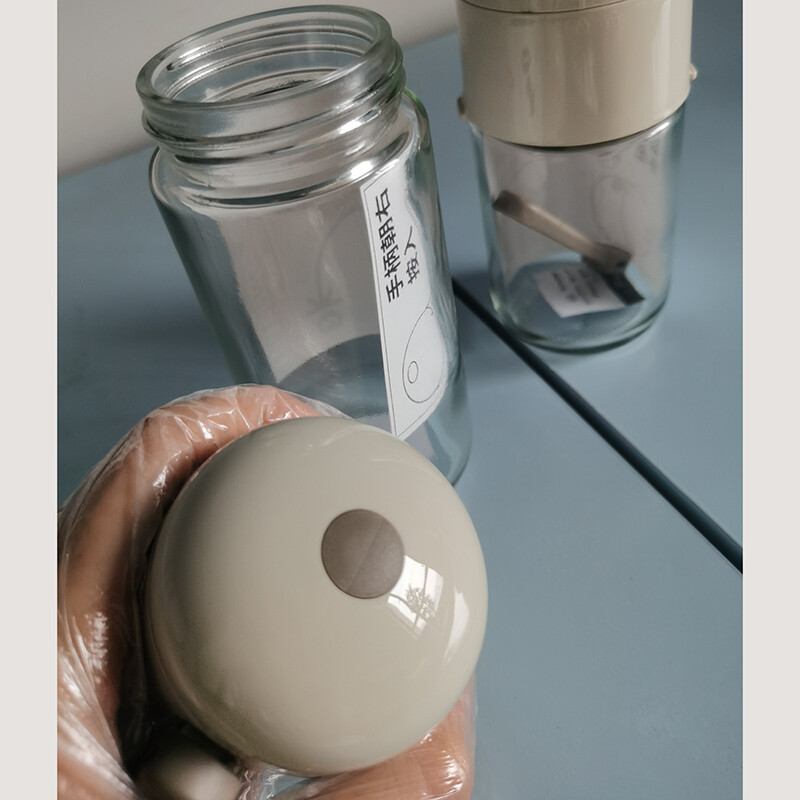 180/250 ml Kiekybinis tikslus 0,5 g druskos prieskonių talpyklos plaktuvas Good Helpler Virtuvės įrankiai