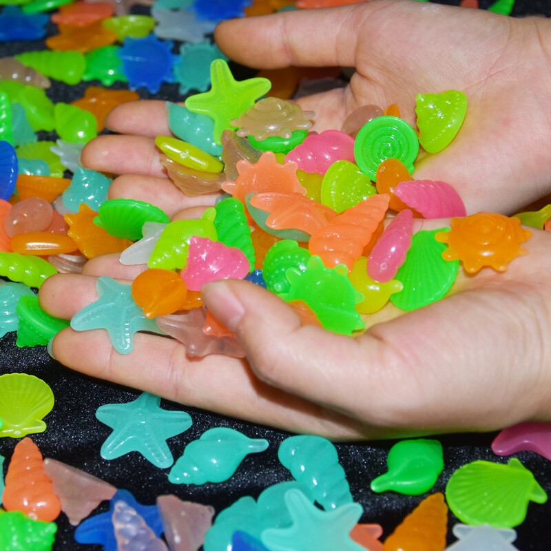 50 бр. Светещи в тъмното камъни Морска звезда Раковина Аквариум Аквариум Декоративни принадлежности за парти Вътрешен двор Направи си сам Пейзаж на басейн