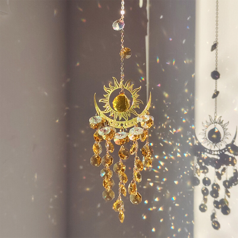 Златна слънчева луна молец Кристална висулка Градина Suncatcher Wind Chimes Кристална верига Rainbow Prism за домашен прозорец Парти декорация