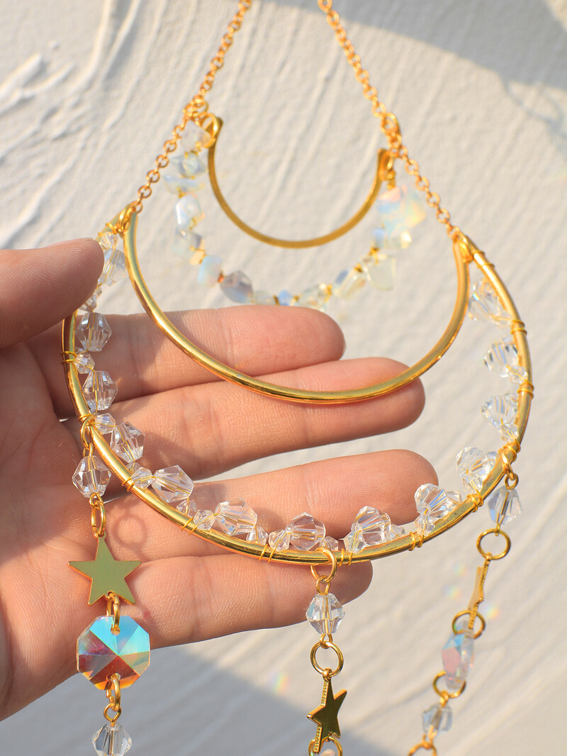 Suncatcher Moon Wind Chime Prism for Window Wall Vising Rainbow Maker Light Catcher Garden Decoration Car Ornaments Летен подарък