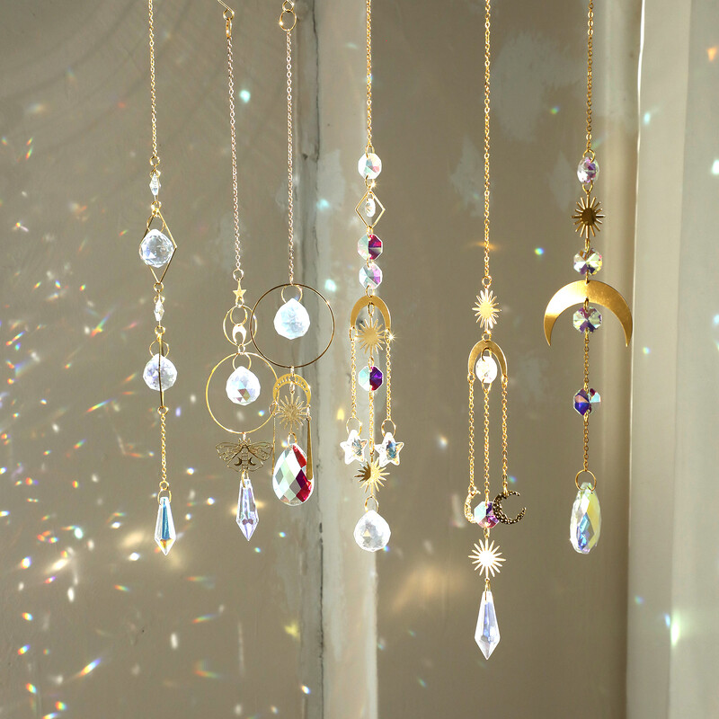 Crystal Suncatcher Butterfly Moth Moon Prism Crystal Vising Light Catcher Rainbow Maker Външен декор Фея Декорация на градината