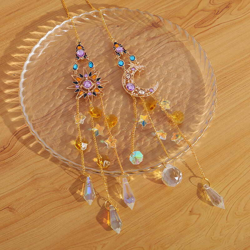 1PC Кристална висулка Suncatcher Window Prisms Rainbow Maker Vintage Wind Chimes Sun Moon Vising Ornament Home Garden Decoration