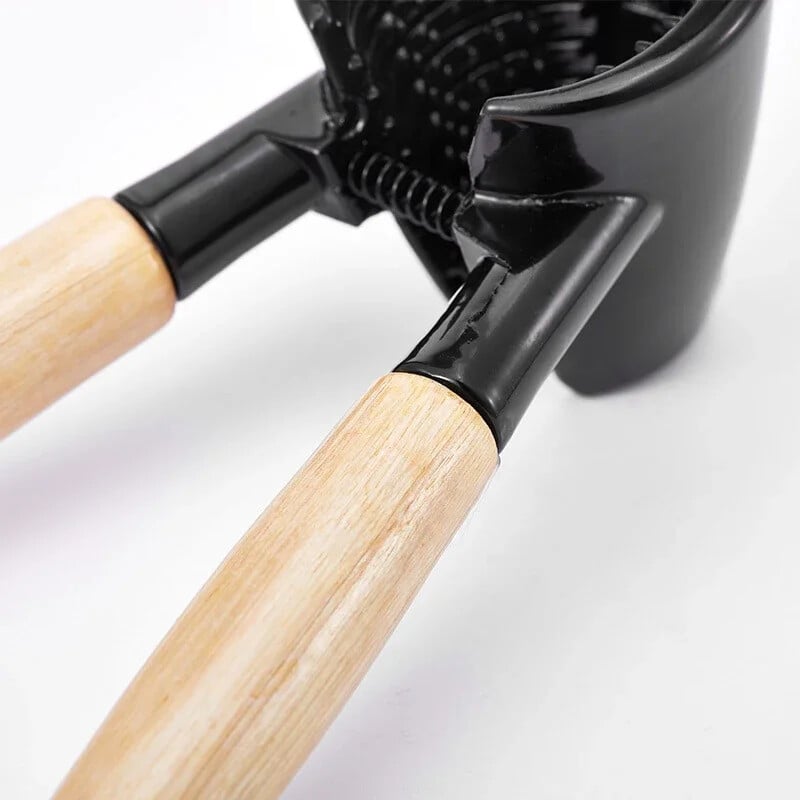 Лешникотрошачка против ръжда Спестява време Трудоспестяваща щипка за кестен Неплъзгаща се дръжка Пружинен дизайн Лешникотрошачка Отварачка за ядки за дома