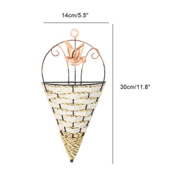 Плетена саксия с конична форма Естествен ратан Зелено растение Метален държач за съхранение Градинска ваза за окачване на стена Външна декорация