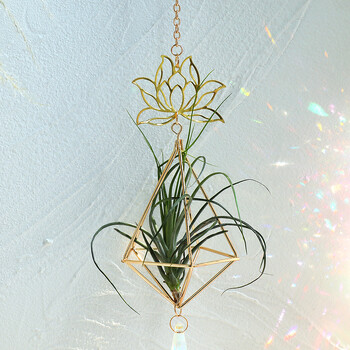 Στήριγμα Air Plant Κρεμαστό Ζαρντινιέρα Tillandsia Air Fern Κρεμάστρα φυτών Κρυστάλλινο Suncatcher Μεταλλικό Τριγωνικό ράφι Διακοσμήσεις μπαλκονιού