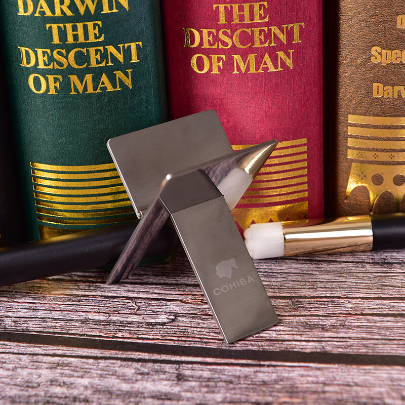 Nerūsējošā tērauda cigāru pelnu trauka turētājs Tērauda praktiskie sīkrīki Sudraba salokāmi statīvs cigāru statīvs Paplāte smēķēšanas piederumu piederumi