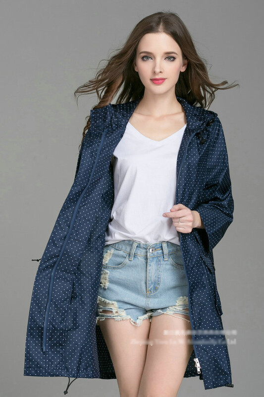 Uus moodne naiste vihmamantel mütsiga Kokkupandavad kätised Naiste kleidi stiil Kerge vihmamantel Veekindel meeste vihmariided tuulekindel jope