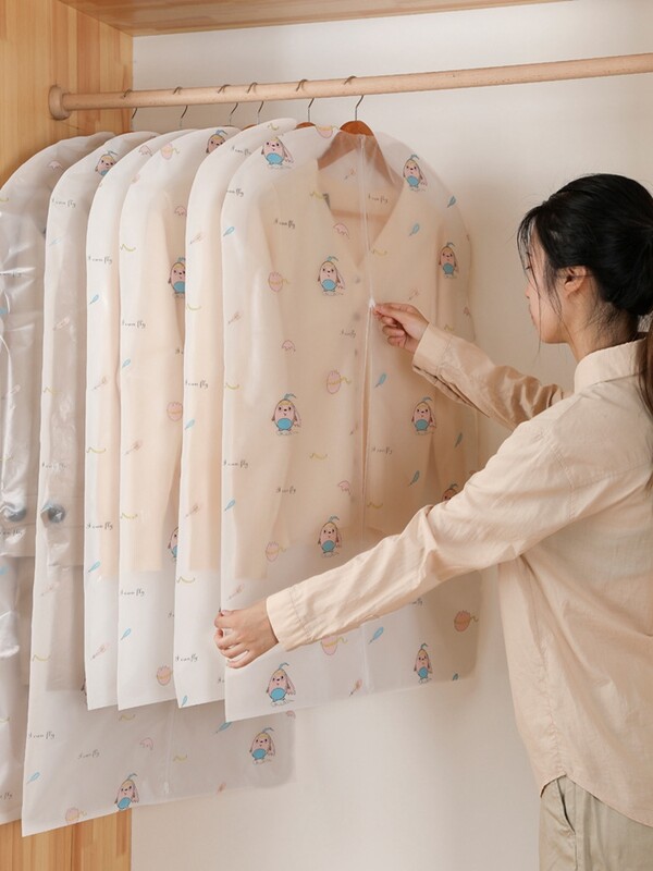 Pealisriided Rippuvad Rõivas Kleidid Riided Ülikond Mantel Tolmukate Kodu Säilituskott Kotikott Korraldaja Riidekapp Rippuvad riided