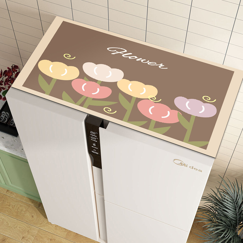 Ziedu apdrukas veļas mazgājamā mašīna Putekļu pārsegs Trauku žāvēšanas paklājiņš Galds Absorbējošais paklājiņš Mikroviļņu krāsns Putekļu pārsegs Virtuve Vannas istabas aksesuāri