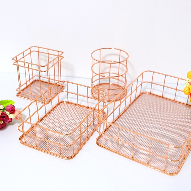 Nordic Gold Metal Iron Στυλό Μακιγιάζ Αποθήκευση Καλάθι Επιτραπέζιου Γραφείου Διάφορα πινέλα μακιγιάζ Βάση Επιτραπέζια καλλυντικά Ράφι οργάνωσης