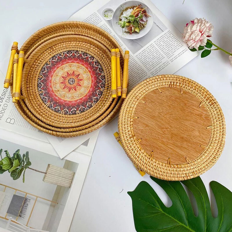 Δημιουργικός στρογγυλός υφασμένος δίσκος αποθήκευσης Rattan Καλάθι ρατάν με λαβή καραμέλα Επιδόρπιο με φρούτα Πιάτο σνακ Διακοσμητικά για το σπίτι Organizer