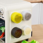 Plastmasas magnētiskā garšvielu kaste Necaurlaidīga pie sienas stiprināma sāls uzglabāšanas kaste ar vāku Atkārtoti lietojams garšvielu uzglabāšanas konteiners Restorāns