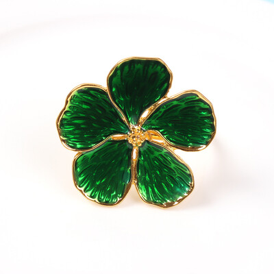 4 TK valge ploomiõie salvrätirõngad, metallist lilletüübid, aksessuaarid hotellipidudeks, pulmadeks, söögilaua kaunistamiseks