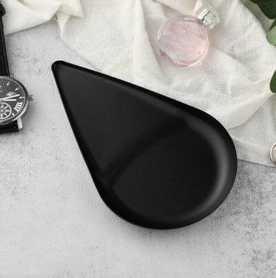 Metallist alus, roostevabast terasest taldrik, ovaalne koogi- ja puuviljade magustoidualus, ristkülikukujuline suupistetaldrik ehete hoiustamisalus