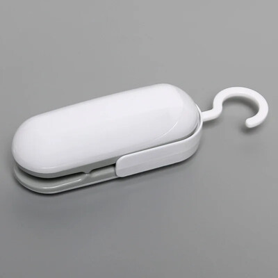 Mini Heat Sealer Kaasaskantav köögitarvikud Tööriistad Hoiustamine Kilekottide sulgur Suupisted Tihendusklamber Mini pitseerimismasina kotiklamber