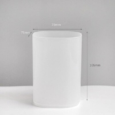 Kaldus sisestustüüpi alus pliiatsi jaoks lauaarvuti riiulikorruse jaoks kosmeetikatoodete meigipintslite hoidmiseks.