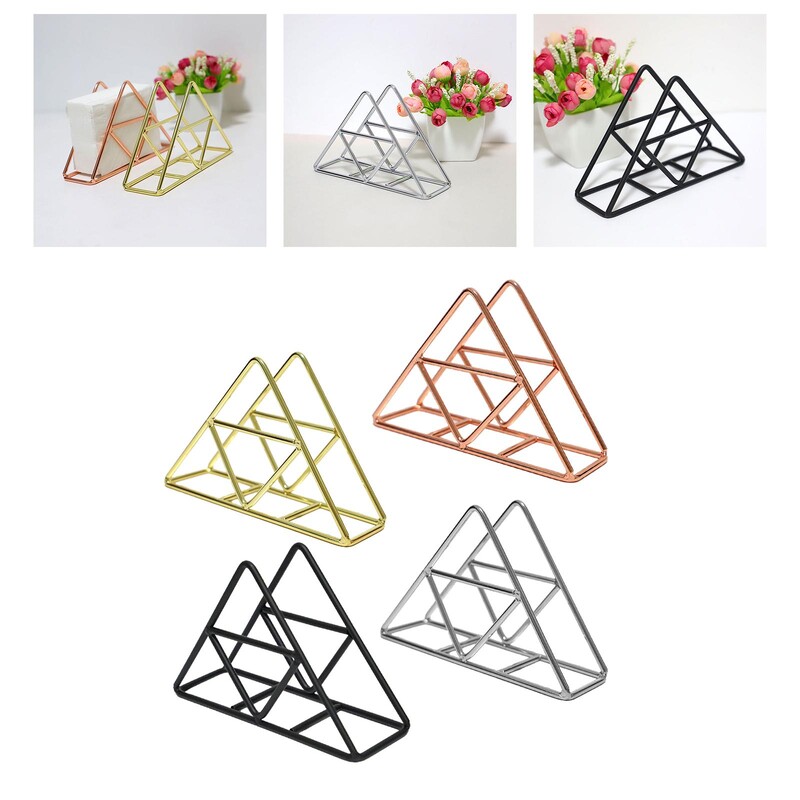 Rauast lauaplaadist paberist salvrätikuhoidja alus Organisatsiooni paberist salvrätikuhoidja siseruumides kasutamiseks väljas peo piknikulaua restoranis