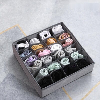 Организирайте чекмеджето си за бельо с тази сгъваема кутия за съхранение на сутиени и бикини