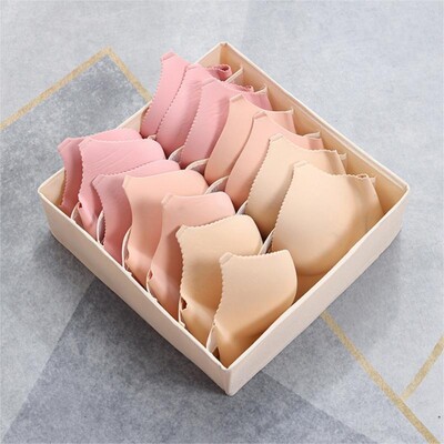 Организирайте чекмеджето си за бельо с тази сгъваема кутия за съхранение на сутиени и бикини