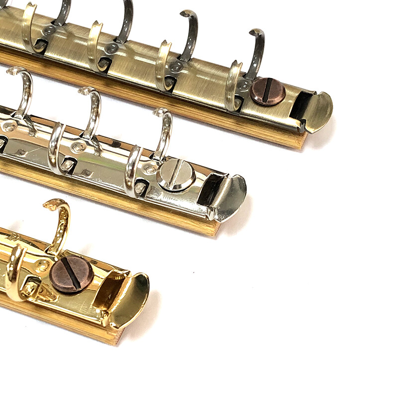 A7 eemaldatava pandlaga lahtiste lehtedega köitmisriba bambusest tagapaneeliga 6 auguga metallist rõngasköiteklambrid käsiraamatu albumi märkmiku jaoks