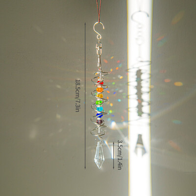 Spiraalselt rippuv kristallist päikesepüüdja vikerkaarprisma ripatsiga tuulekellad Õueaia sisekujundus Kodukaunistus