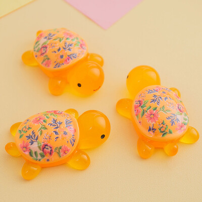 Карикатура Светеща костенурка Ягодов печат Костенурка Направи си сам Орнамент Светещи в тъмното Аксесоари от смола Аквариум Миниатюрен аквариум