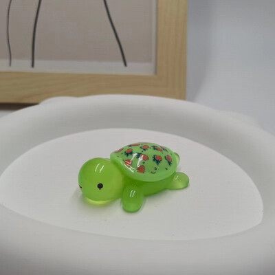 Карикатура Светеща костенурка Ягодов печат Костенурка Направи си сам Орнамент Светещи в тъмното Аксесоари от смола Аквариум Миниатюрен аквариум