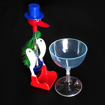 Creative Non-Stop Liquid Drinking Glass Lucky Bird Duck Bobbing Magic Prank Toy Образователна играчка Perpetual Motion Desk Decor