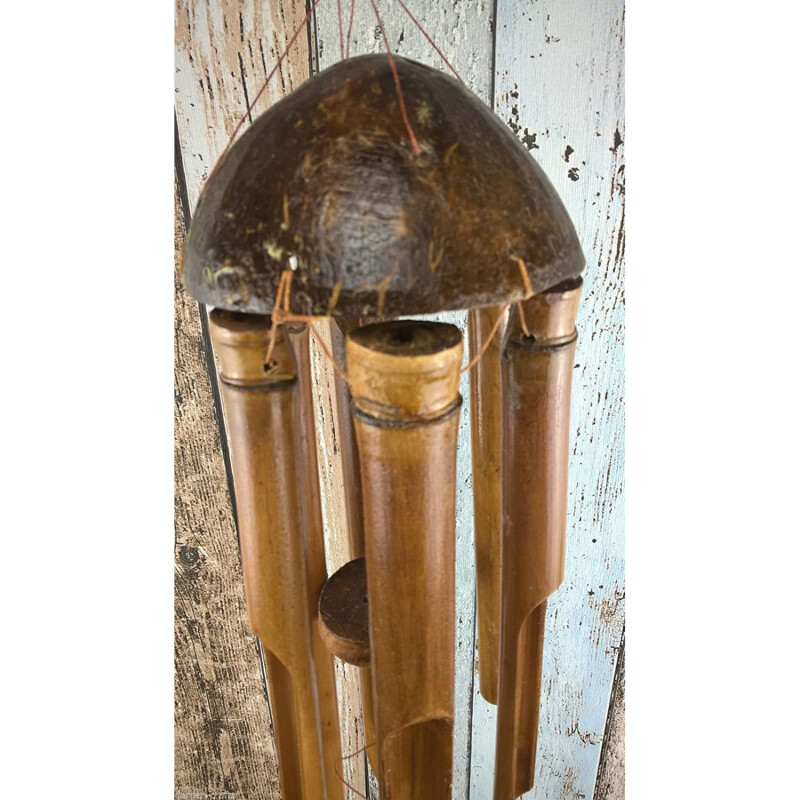 1 buc. clopoțel de vânt din bambus, culoare deschisă, cu cinci tuburi, coajă naturală de nucă de cocos, lemn, grădină și casă, decorare pentru uși agățate, cadou artizanat lucrat manual