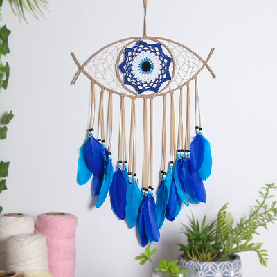 Evil Eye Dream Catcher Boho toakaunistus Käsitsi valmistatud silmade seinakaunistus Sinine sulgedega unenäopüüdja seinaripp seinakunst Elutoa kingitus