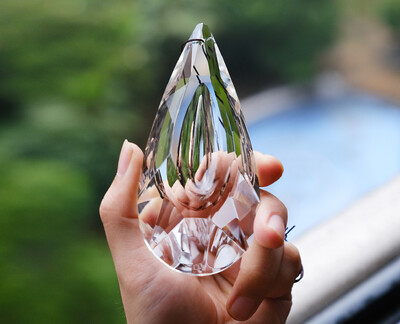 12 см кристална призма Висящ орнамент на прозореца Suncatcher Цветен кристал с многостранна призма Rainbow Maker Коледен домашен декор