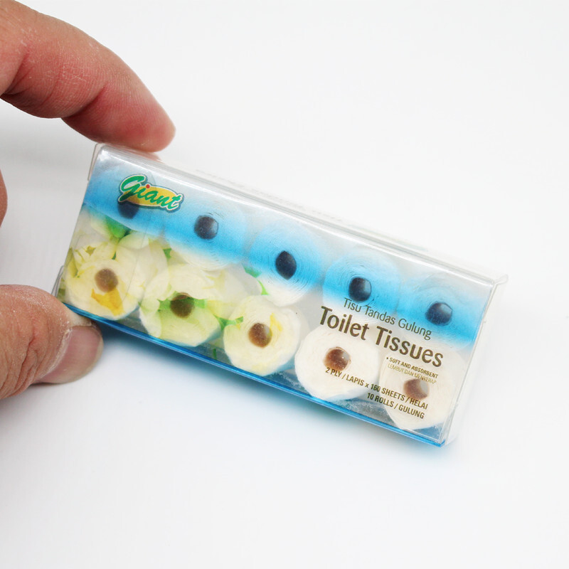 Nukumaja mini paberrätik 1/12 skaalaga miniatuursed rullid tualettpaber minivannitoa kaunistus nukkude jaoks Mänguasi lastele kingituse ruumi sisustus