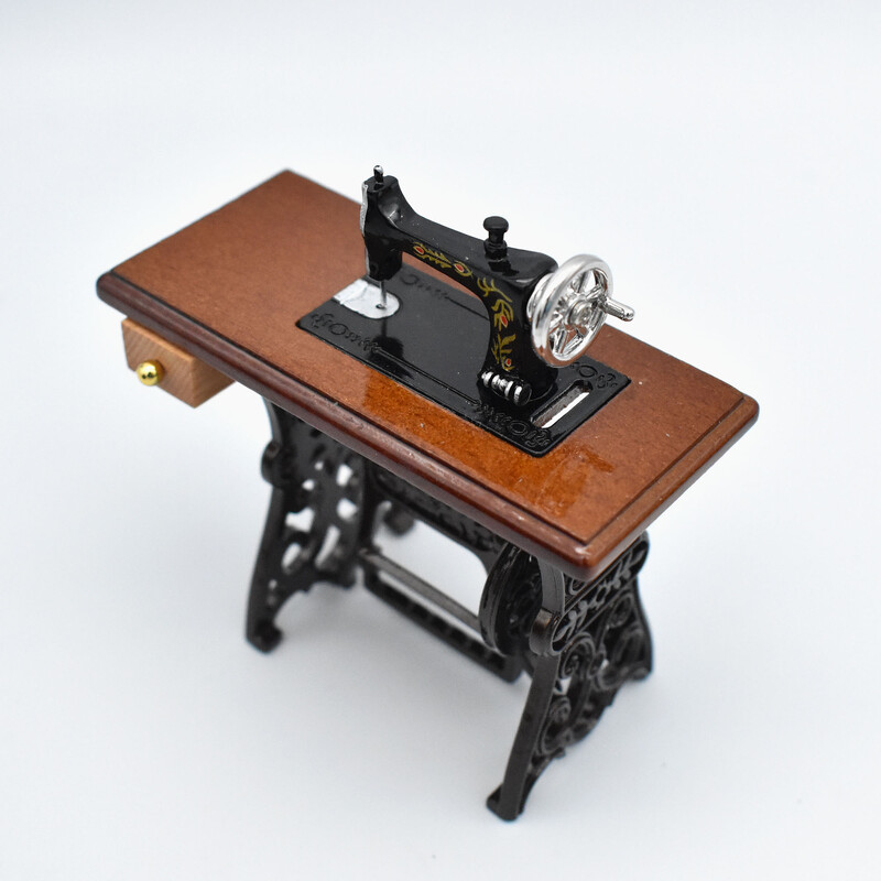 Minijaturna drvena kutija s alatom Mini kućica za lutke Kutija s alatom 1/12 u mjerilu sa simulacijom alata Ukrasni ukrasi Igračke Pribor za DIY rukotvorine