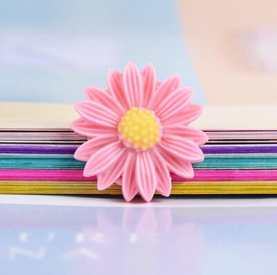 20 τμχ/παρτίδα Cute Resin Daisy Flower FlatBack Cabochon DIY Scrapbooking Χειροτεχνία/Διακόσμηση γάμου