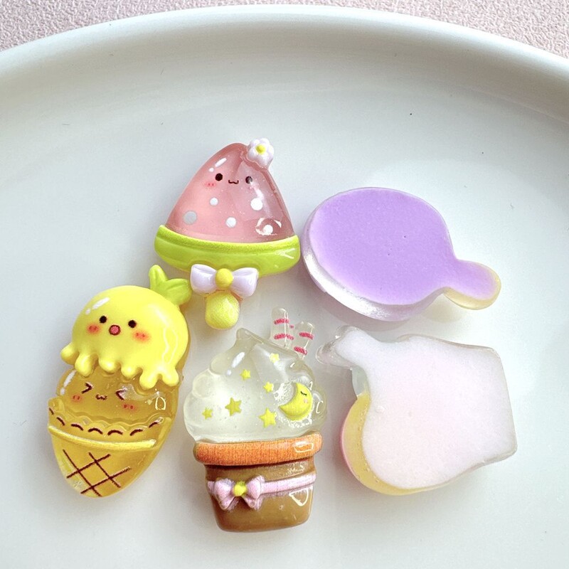 20 tk helendavad armsad pulgakommid, lameda seljaga vaigust kabošoni kaunistused scrapbooking DIY ehete valmistamiseks nukumaja tarvikud