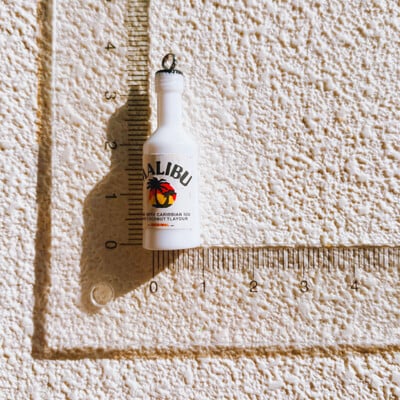 10 τεμ. Drinking Wine White Bottle Charms for Pendent Jewelry Making Supplies Μπρελόκ κολιέ σκουλαρίκια DIY Findings Αξεσουάρ