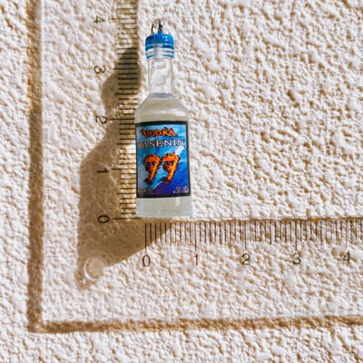 10 τεμ. Drinking Wine White Bottle Charms for Pendent Jewelry Making Supplies Μπρελόκ κολιέ σκουλαρίκια DIY Findings Αξεσουάρ