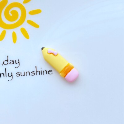 20 tk. Uued armsad minikirjatarbed, lameda seljaga vaiguraamat, isetegemine pulmajuuksenõelatarvikud, kaunistused, käsitöö