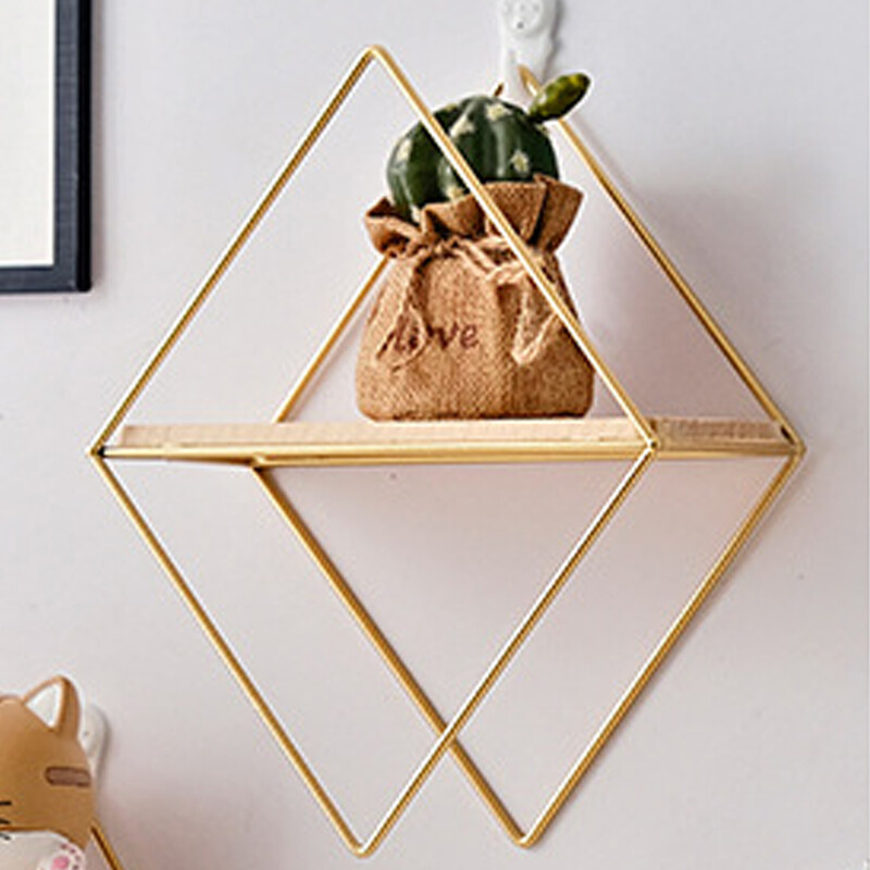 Ant sienos tvirtinamos lentynos, metalinio rėmo aukso laikiklio lentyna su medinėmis grindimis Sienos laikymo vieta Svetainės namų dekoravimas
