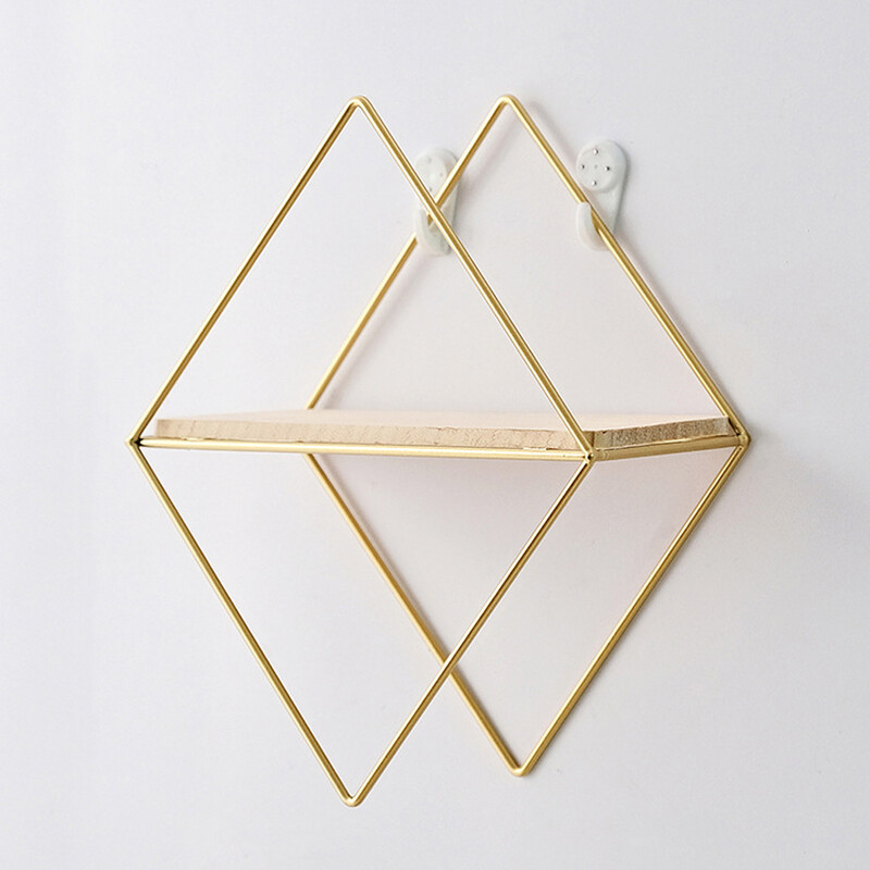 Ant sienos tvirtinamos lentynos, metalinio rėmo aukso laikiklio lentyna su medinėmis grindimis Sienos laikymo vieta Svetainės namų dekoravimas