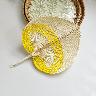 Käsitsi valmistatud õlgedest kootud lehvikud Käsitöö suvine jahutusventilaator bambusest palmileht Käsitsi kootud käsitsi lehvik Kodu pulmakaunistus