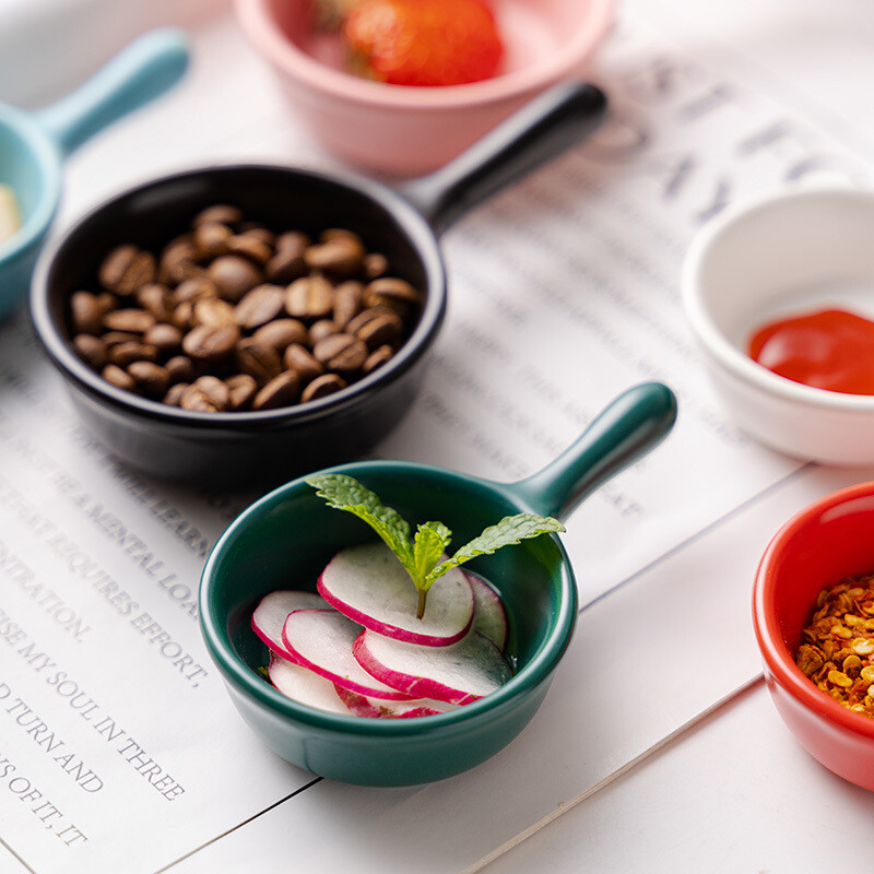 Mini kastmistaldrik käepidemega Majapidamiskeraamiline kastmenõu Jaapani salati maitsestamise serveerimisvahend Köögi söögipulgahoidjad