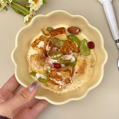 Korea Style Ins Keraamiline kauss ühevärviline lillekujuline majapidamistoidukonteiner Jogurt puuviljasalat piim kaer hommikusöögikausid