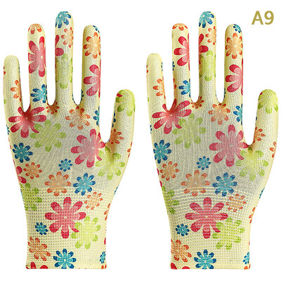 1paar naiste aiakindaid, trükitud roosa polüesterroosa lateks, töötamiseks mõeldud libisemiskindlad kaitsekindad mehaanika ehitustööriistadele