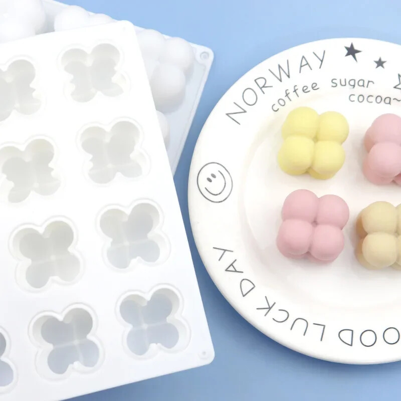 12 õõnsusega väikese kuubiku küünlavormi vahukoogivorm 3D küpsetamiseks mõeldud silikoonist koogivorm DIY käsitsi valmistatud seebiküünalde valmistamise tarvikud