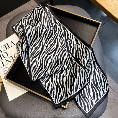 Moodne kõhn siidist sall naistele Mood Juuksepaelad Peapaelad Bandana Naiste kott Randmemähis Kaelarätik Foulard kaelasidemed